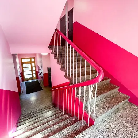 Nordstay - Charming In Trendy Location With Self Check-in